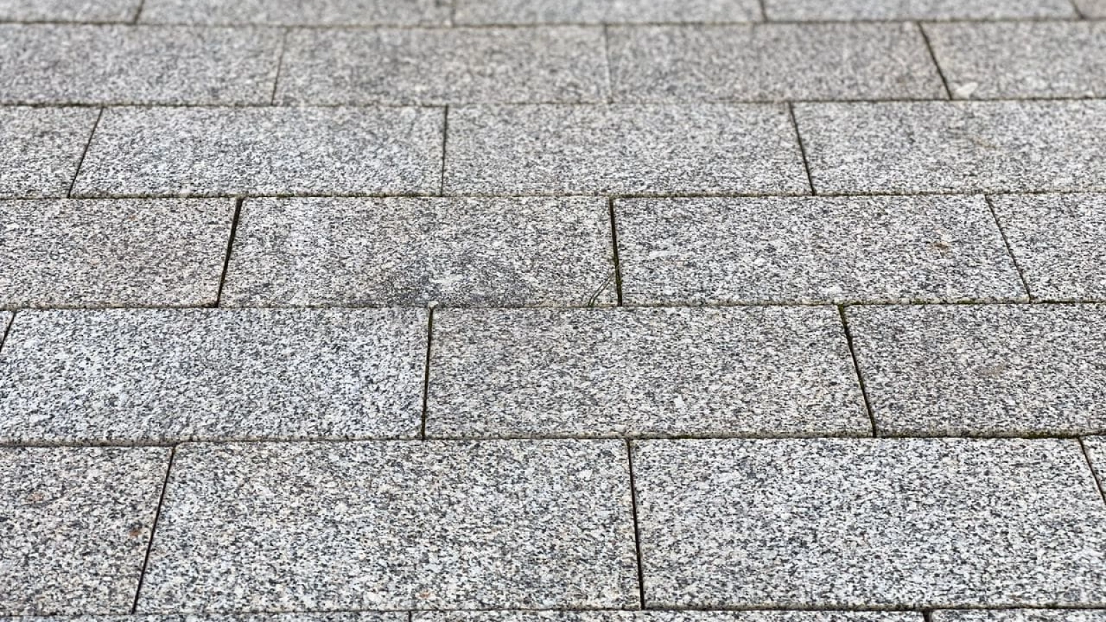 Пиленая брусчатка в благоустройстве (10)